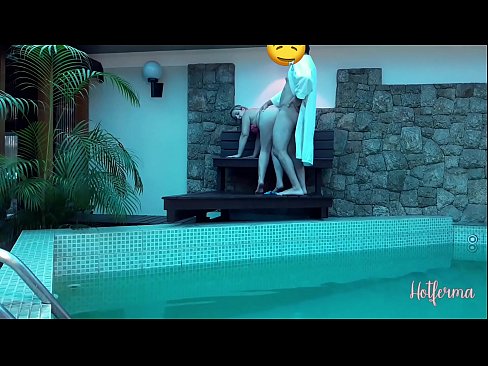 ❤️ Boss invites maid to the pool, but couldn't resist a hot Porno at en-us.flvporn.ru ❌❤